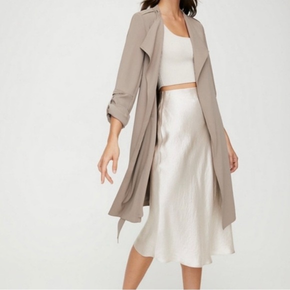Babaton Quincy Belted Trench Coat Light Weight with Pockets in Taupe Xsm… - Picture 1 of 15